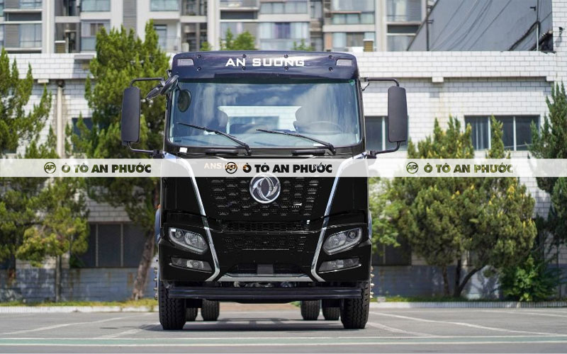 Ngoại thất Dongfeng X3 thùng container 10m