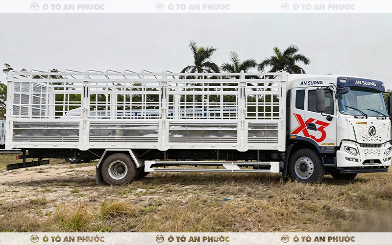 Dongfeng X3 230HP thùng mui bạt