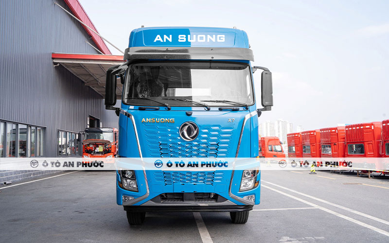 Ngoại thất Dongfeng X7 445HP