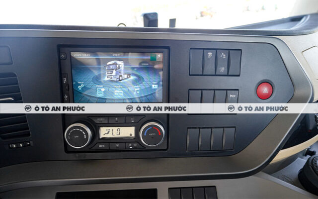 Nội thất Dongfeng X9 490HP