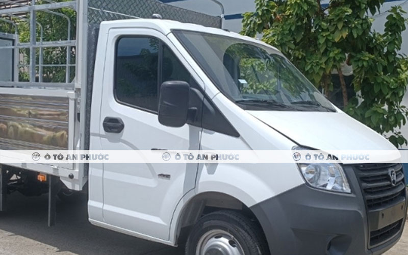 Ngoại thất xe tải 1 tấn 6 GAZ C41R92