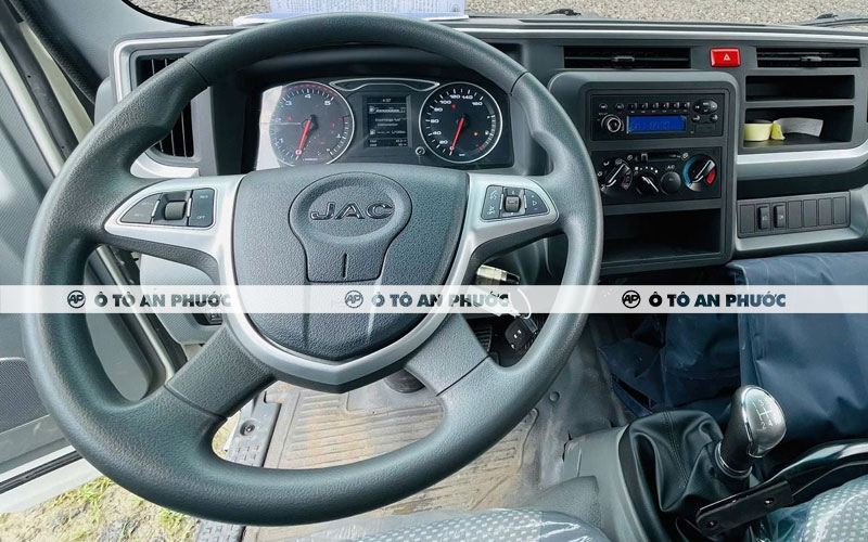 Nội thất Jac N250S Pro E5