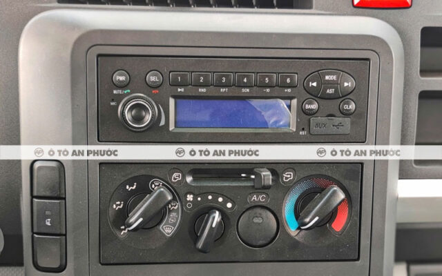 Nội thất Jac N250S Pro E5