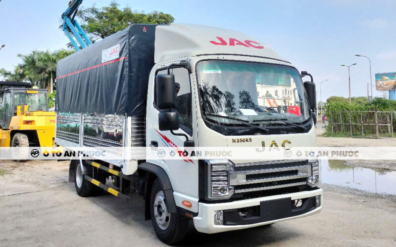 Xe tải Jac 3.5 tấn N350S Pro E5 thùng mui bạt