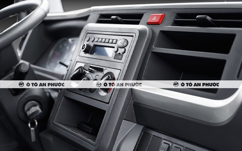 Nội thất Jac N350SL 3.5 tấn