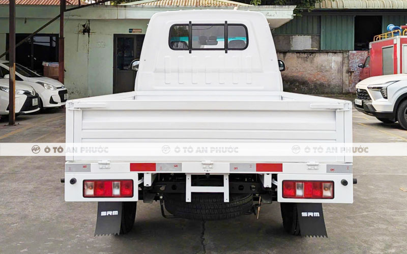 Ngoại thất SRM T15