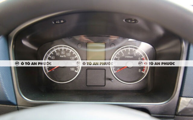 Nội thất xe tải SRM T50