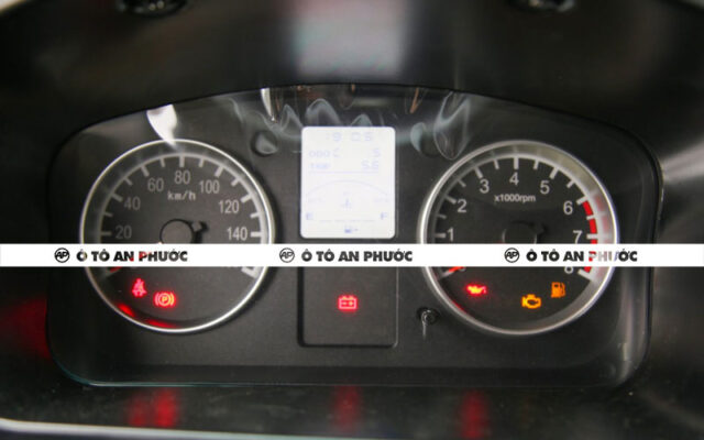 Nội thất SRM X30i 5 chỗ