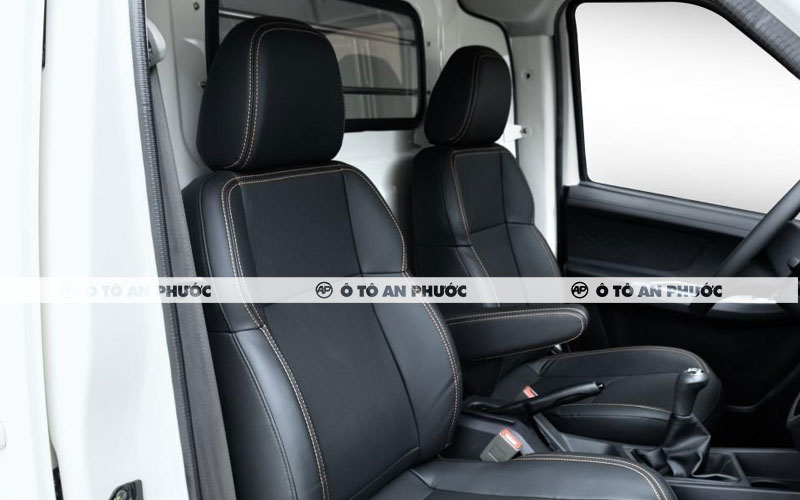 Nội thất xe Tera V8