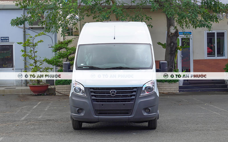 Ngoại thất van GAZ 6 chỗ