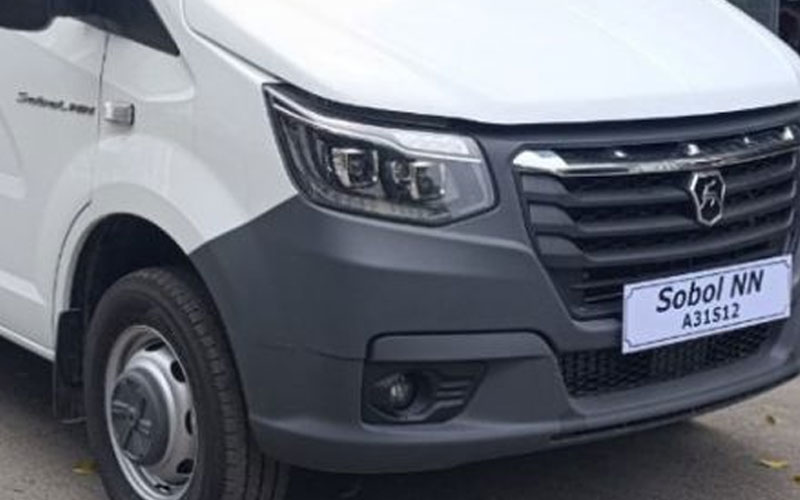 Ngoại thất van Gaz Sobol 6 chỗ