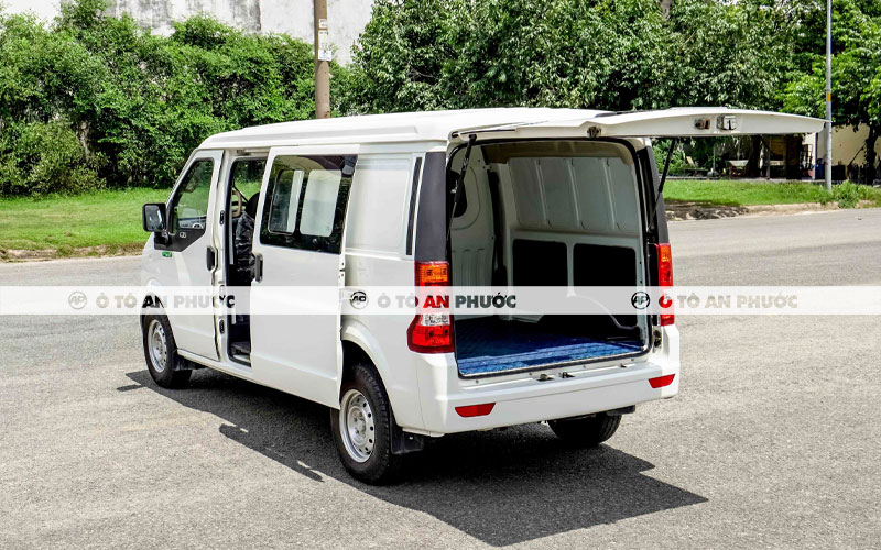 Thùng hàng xe tải van DFSK C35 5 chỗ