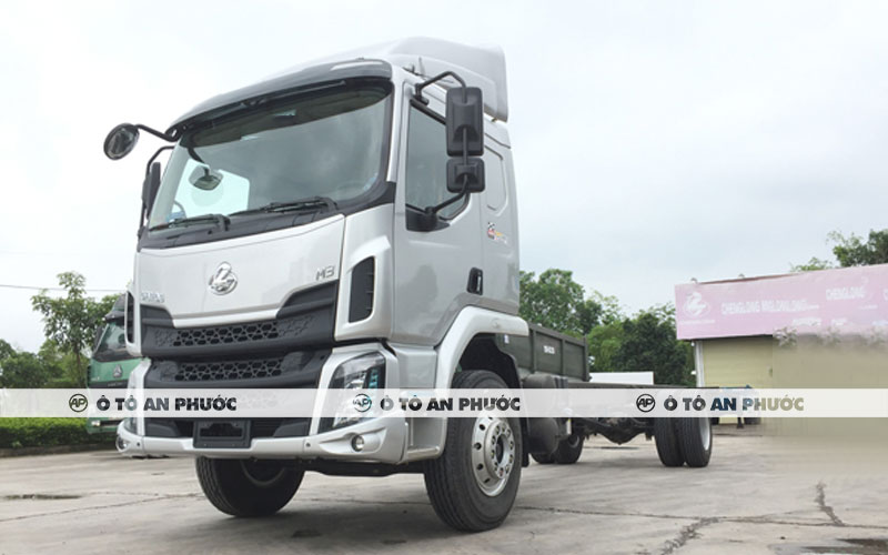 Ngoại thất xe tải 8 tấn Chenglong M3