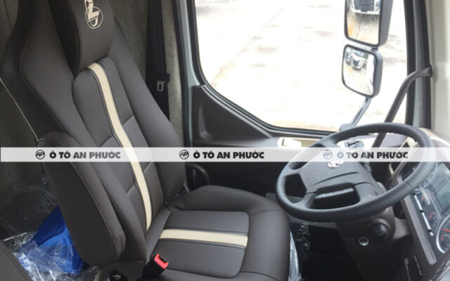 Nội thất Chenglong M3 180HP