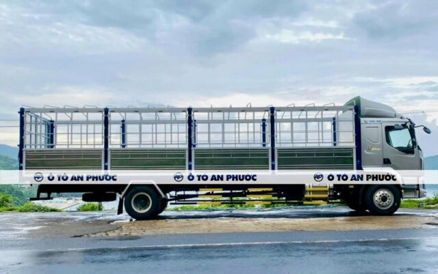 Xe tải 8 tấn Chenglong M3 thùng mui bạt