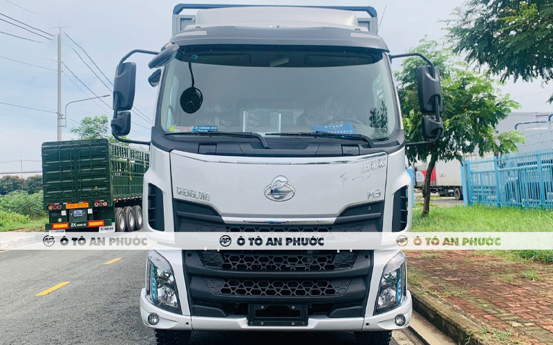 Ngoại thất Chenglong M3 200HP