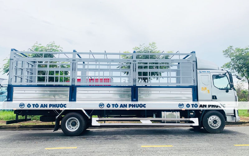 Xe tải 7 tấn Chenglong M3 thùng bạt