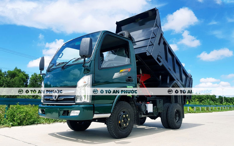 Xe ben Chiến Thắng 2T35