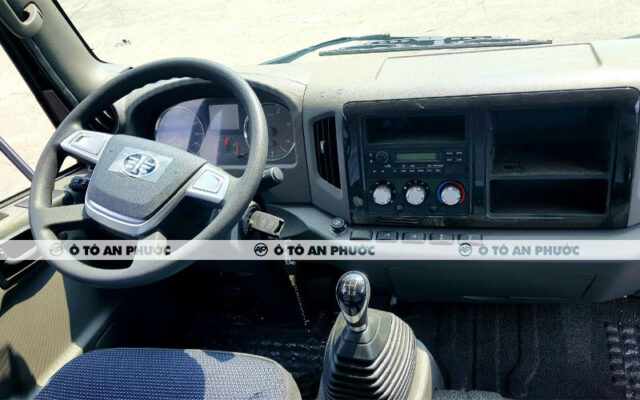 Nội thất xe ben Chiến Thắng 7.7 tấn