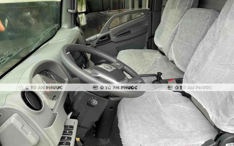 Nội thất xe ben Chiến Thắng 7.7 tấn