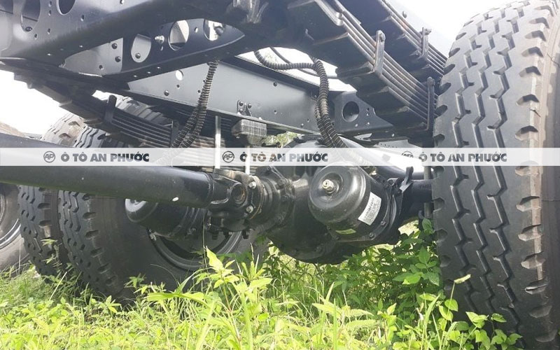 Khung gầm Dongfeng B180