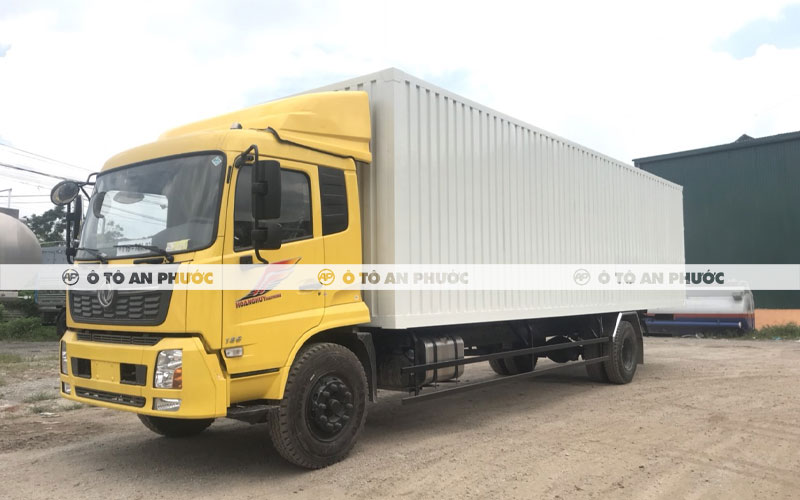 Dongfeng B180 thùng container