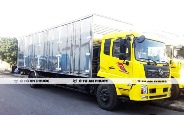 Dongfeng B180 thùng kín