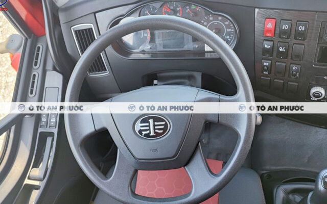 Nội thất Faw J6L