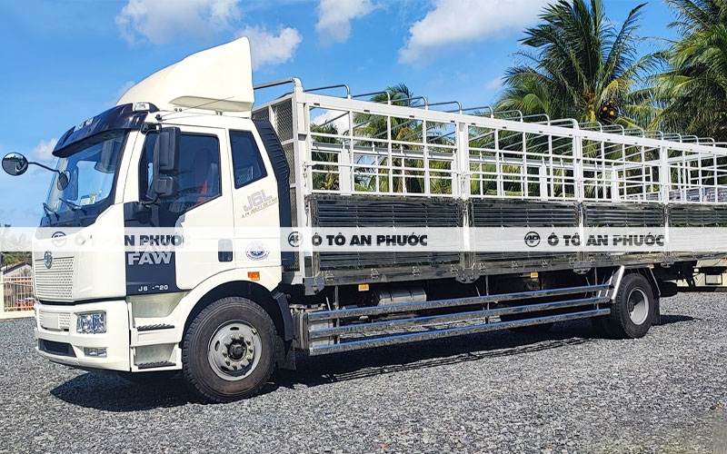 Faw J6L thùng bạt