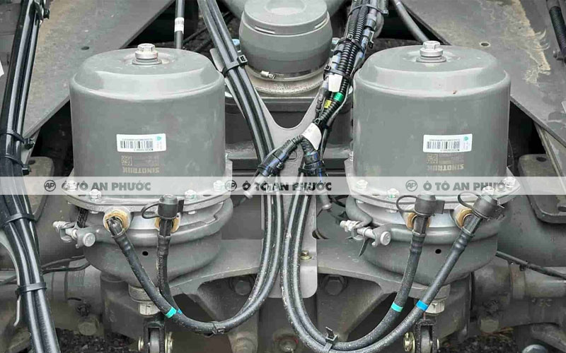 Cầu Man MCY13BGS xe đầu kéo Howo Max 460HP