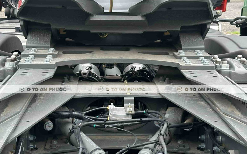 Khung chassis Howo Max 2 chân