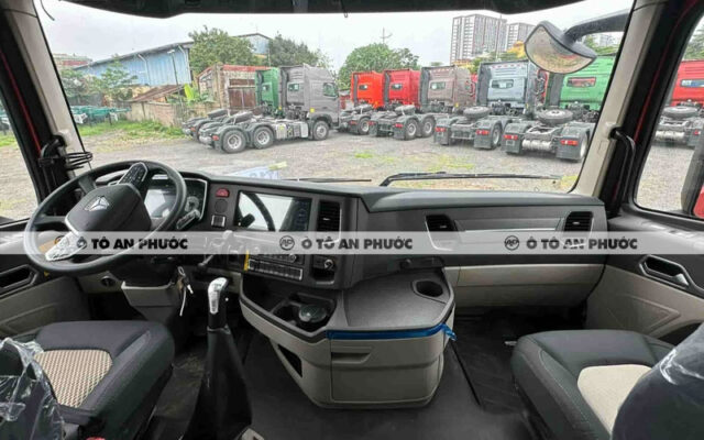 Nội thất Howo Max 460HP