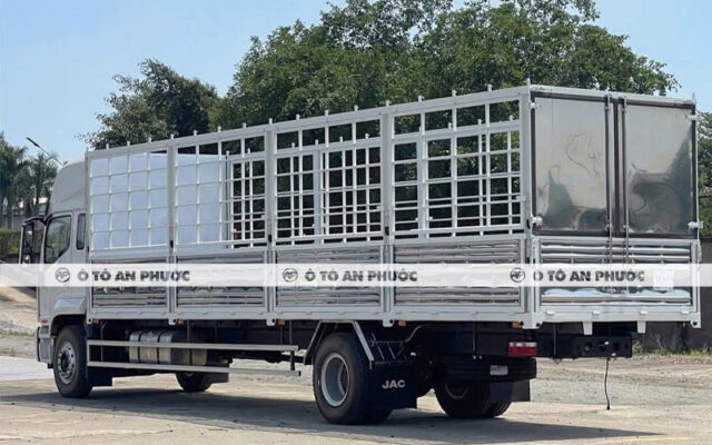 Jac Dawos thùng mui bạt