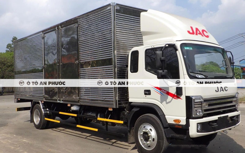 xe tải jac n750 plus thùng kín