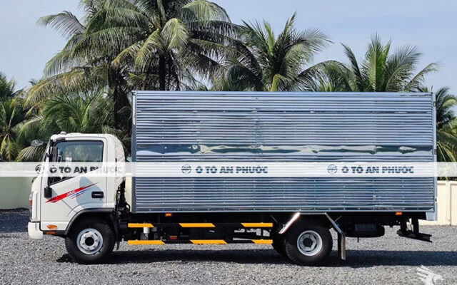 xe tải jac n750 plus thùng kín