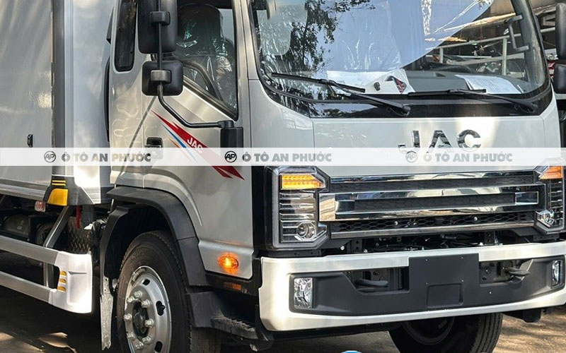 ngoại thất Jac N800 Plus E5