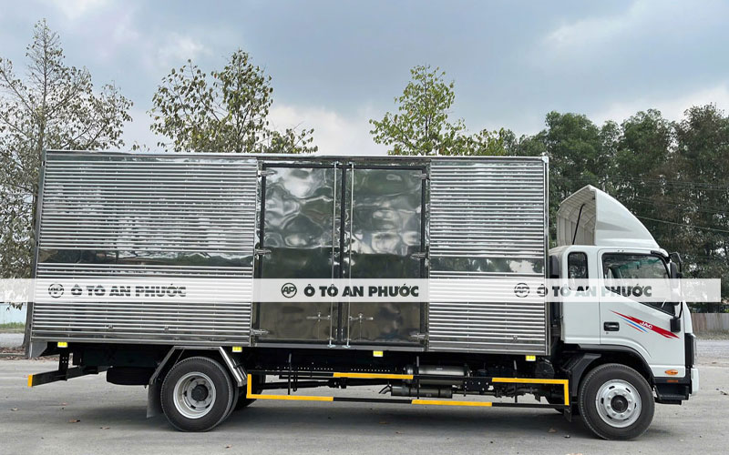 Jac N800 Plus E5 thùng kín