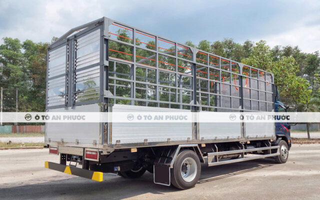 Jac N900 Plus thùng bạt