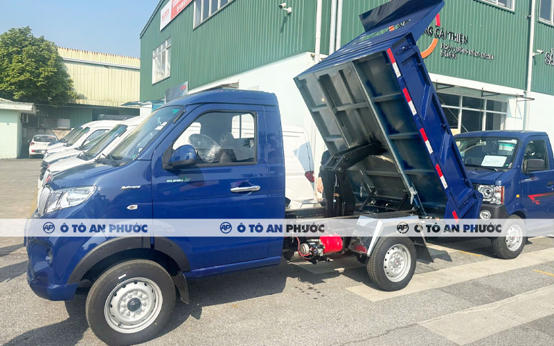 Ngoại thất xe ben SRM T15