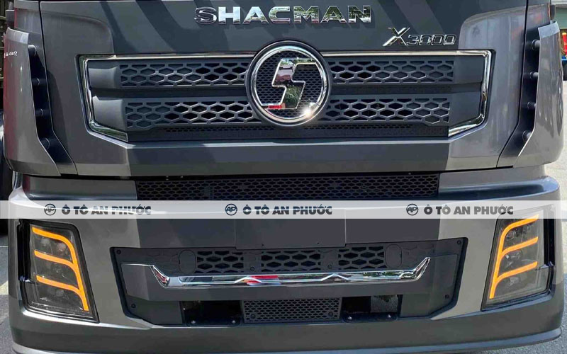 Ngoại thất xe đầu kéo Shacman X3000