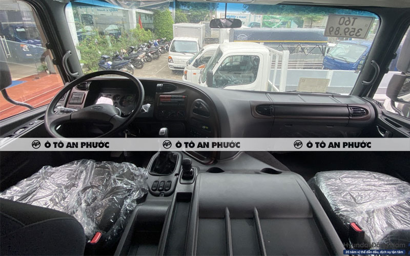 Nội thất hyundai hd1000