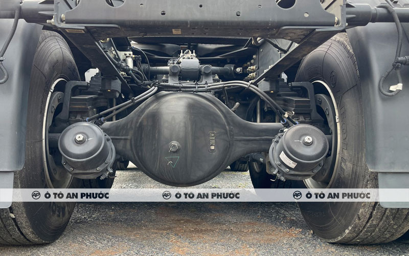 Cầu xe Dongfeng KL385