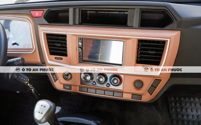 Nội thất xe tải Dongfeng X1