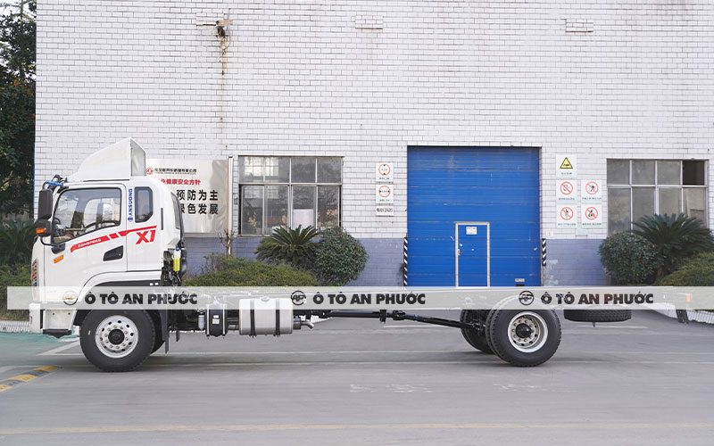 Dongfeng X1 chassis