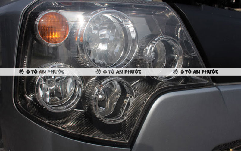 Ngoại thất đầu kéo Howo A7 420HP
