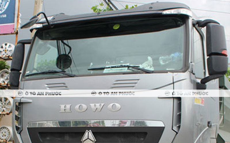 Ngoại thất đầu kéo Howo A7 420HP