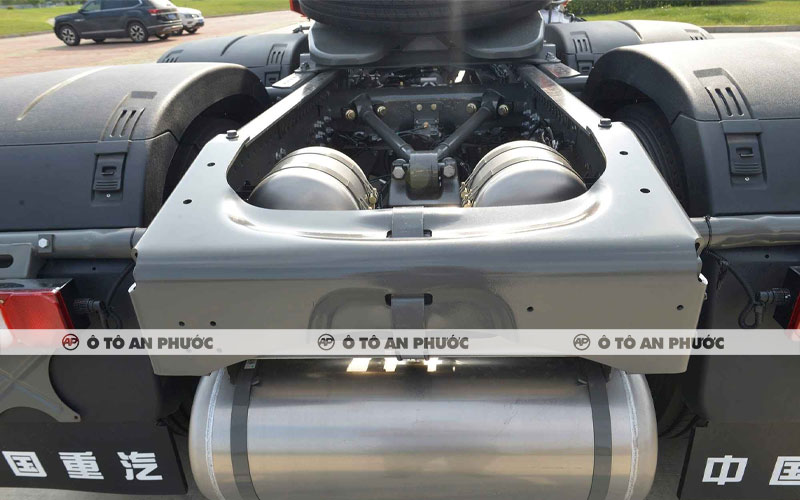 Khung chassis đầu kéo Howo Max