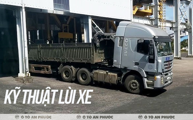 kỹ thuật lùi xe rơ mooc