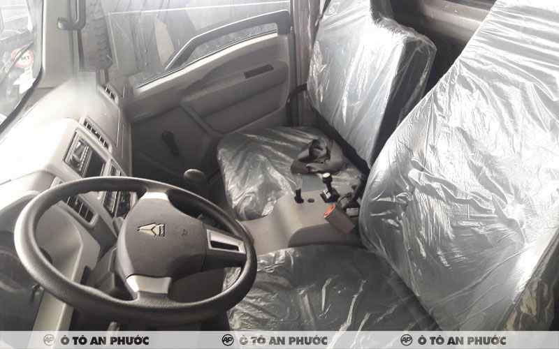 Nội thất xe ben TMT Sinotruk 6T45