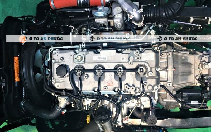 Động cơ xe cứu hộ Isuzu 2 chức năng